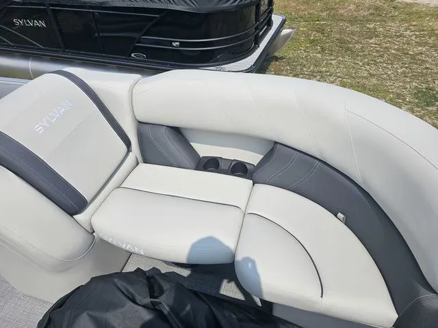 Slide: The Image of Sylvan Mirage 8520 CLZ DH 2025 - 5