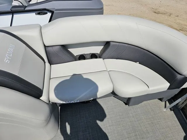 Slide: The Image of Sylvan Mirage 8520 CLZ DH 2025 - 6