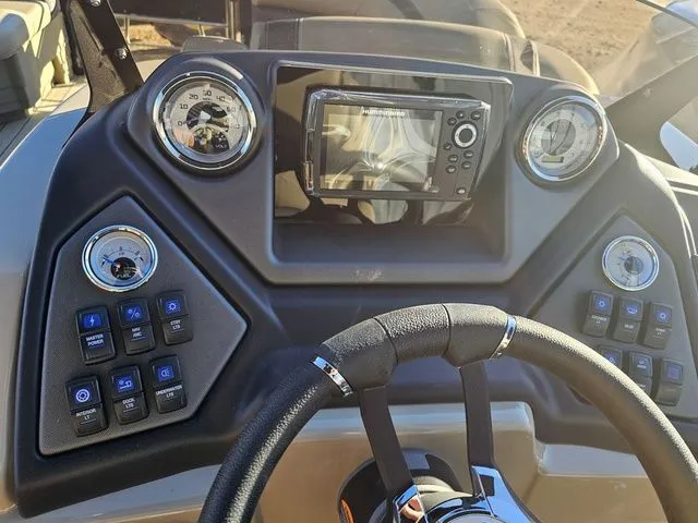 Slide: The Image of Sylvan L3 DLZ DH Bar 2025 - 11