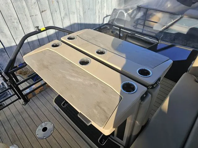 Slide: The Image of Sylvan L3 DLZ DH Bar 2025 - 18