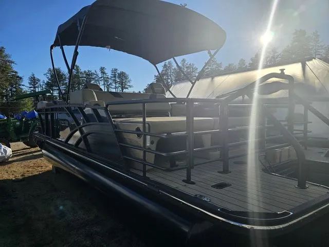 Slide: The Image of Sylvan L3 DLZ DH Bar 2025 - 21