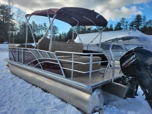 Slide: The Image of Sylvan MIRAGE 822 CLZ DH 2025 - 5