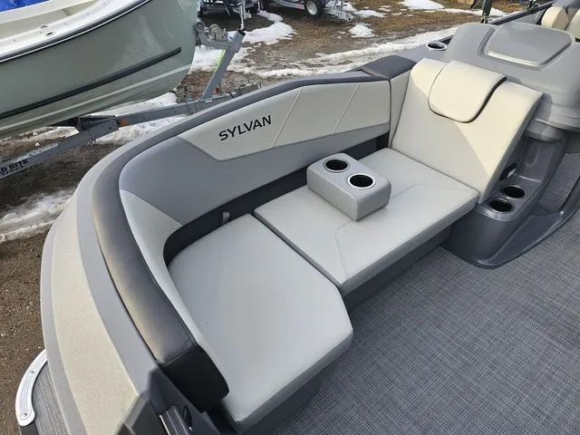 Slide: The Image of Sylvan A 20 LZ DH 2025 - 9