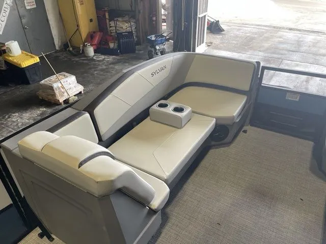 Slide: The Image of Sylvan A 22 LZ DH 2025 - 18