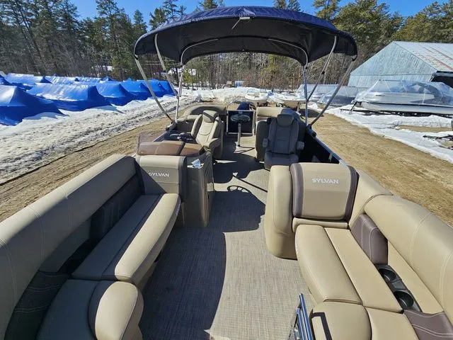 Slide: The Image of Sylvan Mirage 8522 LZ 2025 - 8