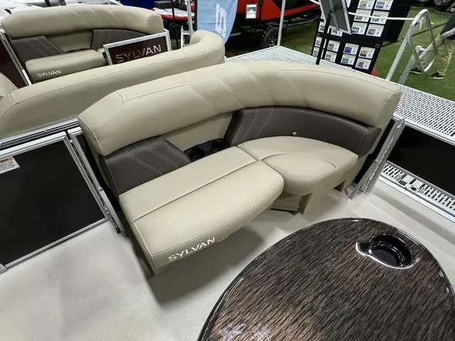 Slide: The Image of Sylvan 8522 Party Fish 2023 - 4