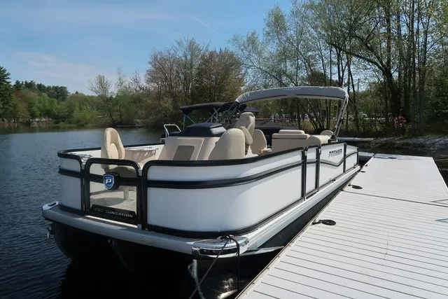 Slide: The Image of Premier 230 SunSation Angler 2024 - 16