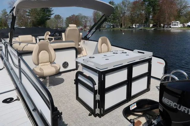 Slide: The Image of Premier 230 SunSation Angler 2024 - 5