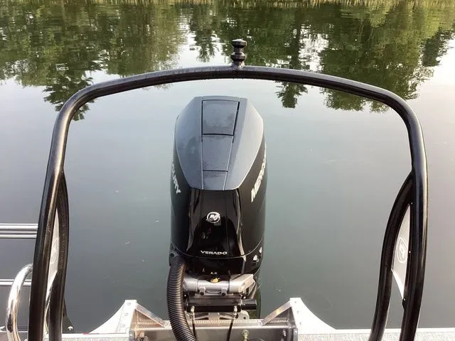 Slide: The Image of Premier 250 Solaris Sport 2024 - 10