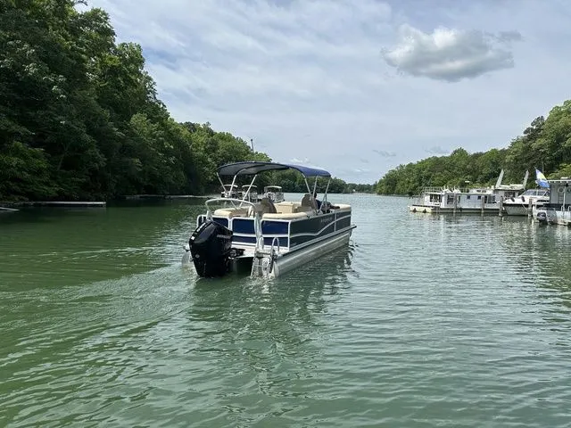 Slide: The Image of Premier 250 SunSation RF 2024 - 3