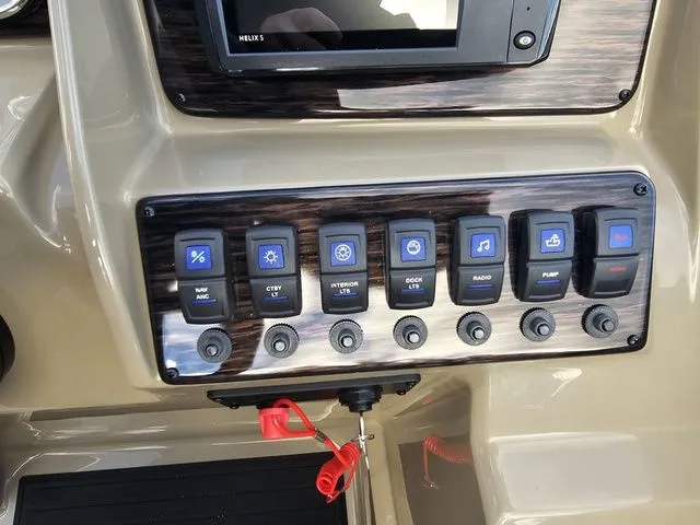 Slide: The Image of Sylvan X5 2024 - 13