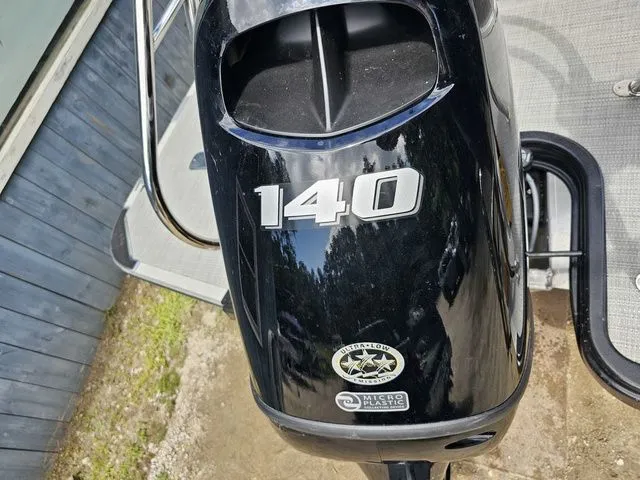 Slide: The Image of Sylvan MIRAGE 8524LZ 2025 - 12