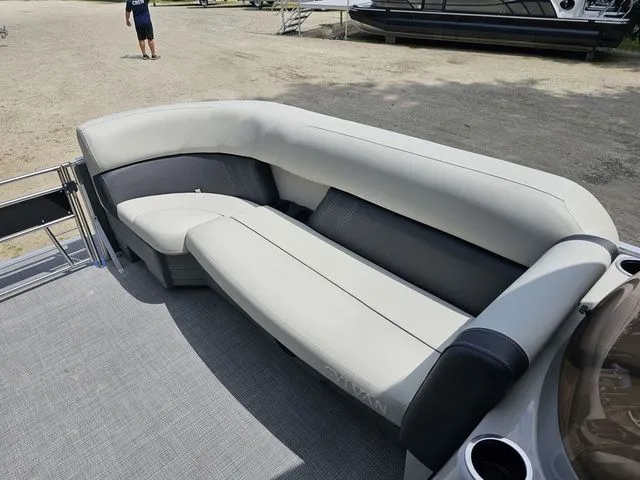 Slide: The Image of Sylvan MIRAGE 8524LZ 2025 - 4