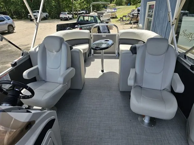 Slide: The Image of Sylvan MIRAGE 8524LZ 2025 - 6