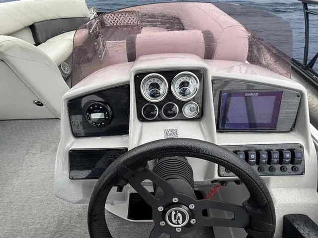 Slide: The Image of Sylvan 8524 Mirage LZ 2022 - 9