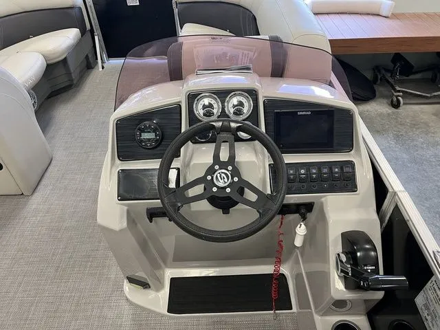 Slide: The Image of Sylvan 8522 LZ 2022 - 10