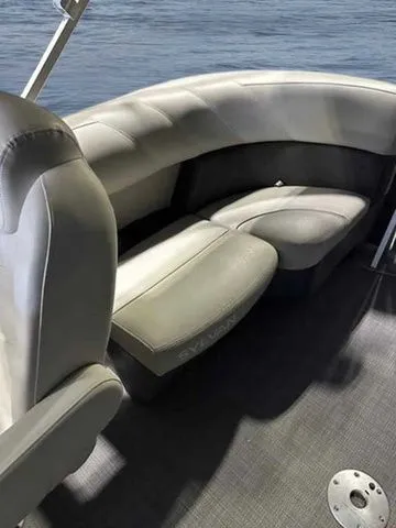 Slide: The Image of Sylvan 8520 LZ 2022 - 6