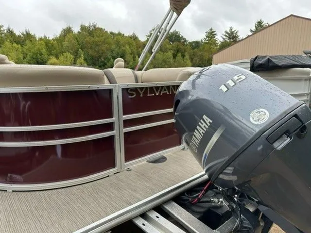 Slide: The Image of Sylvan Mirage 8522 LZ 2022 - 3