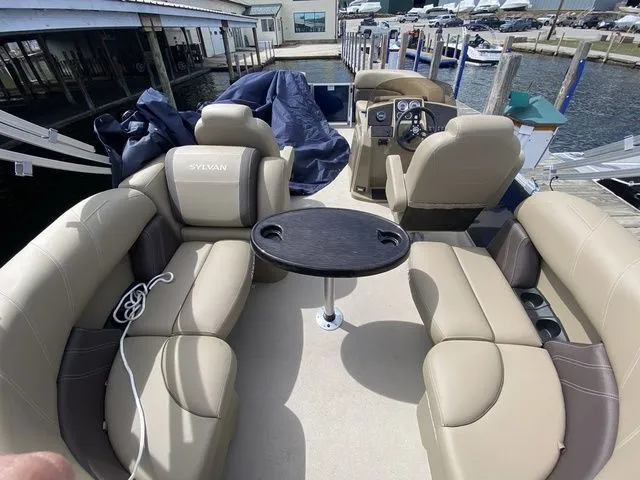 Slide: The Image of Sylvan MIRAGE 820LZ 2023 - 10