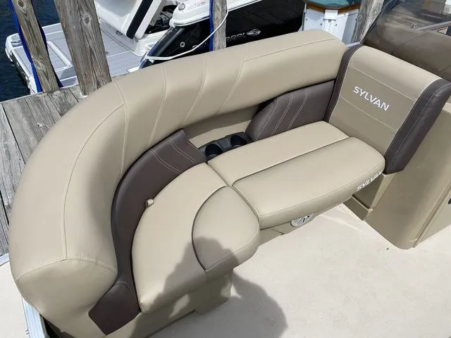 Slide: The Image of Sylvan MIRAGE 820LZ 2023 - 18