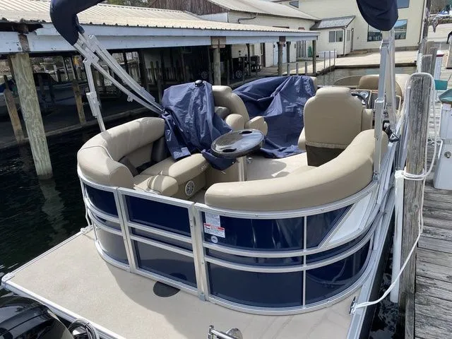 Slide: The Image of Sylvan MIRAGE 820LZ 2023 - 4