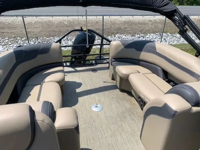 Slide: The Image of Sylvan L-3 LZ 2023 - 7