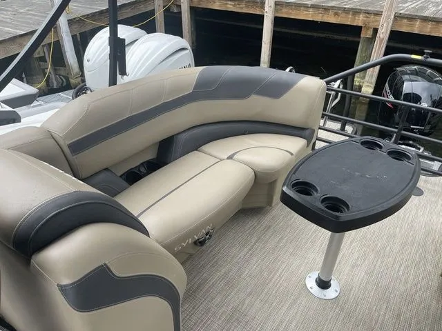 Slide: The Image of Sylvan L-3 LZ 2023 - 8