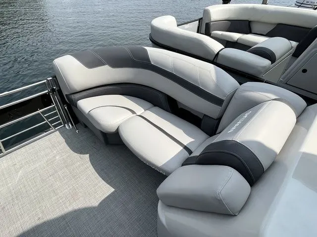 Slide: The Image of Sylvan L-1 LZ 2023 - 6