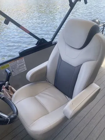 Slide: The Image of Sylvan L-1 DLZ - LOADED 2023 - 4