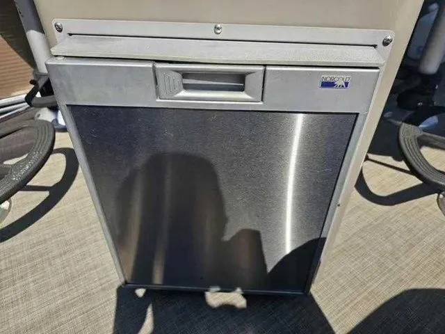 Slide: The Image of Premier Captiva 260 BAR 2015 - 8