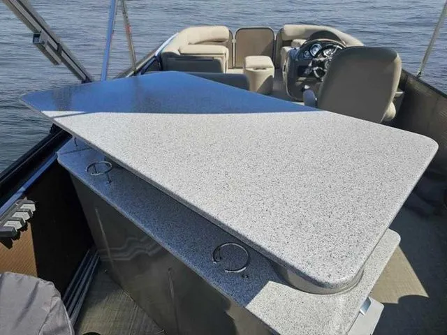 Slide: The Image of Premier Captiva 260 BAR 2015 - 9