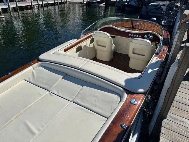 Slide: The Image of Committi Venezia 28 Elegance 2015 - 14