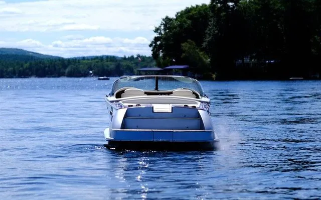 Slide: The Image of Committi Venezia 28 Elegance 2015 - 4