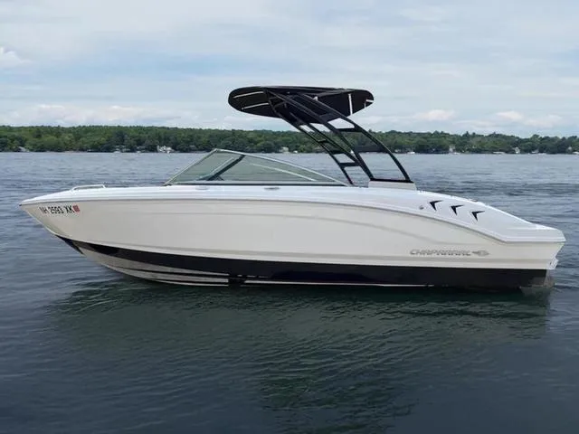 Slide: The Image of 2021 Chaparral 21 SSI Sport boat on a calm lake. - 3