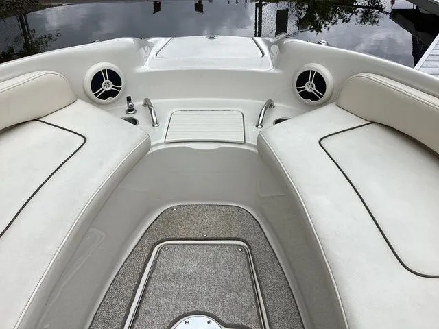 Slide: The Image of Sea Ray 240 Sundeck 2008 - 19