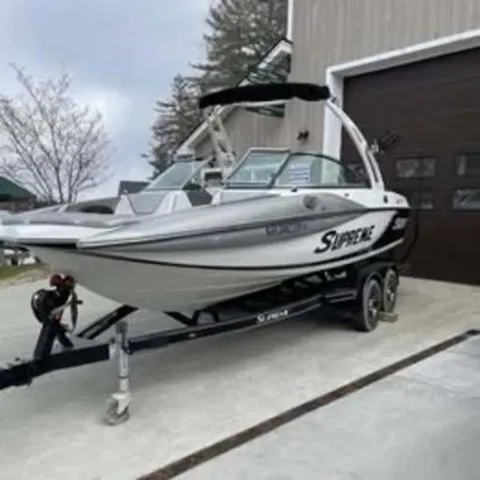 Slide: The Image of Supreme S21 2014 - 1