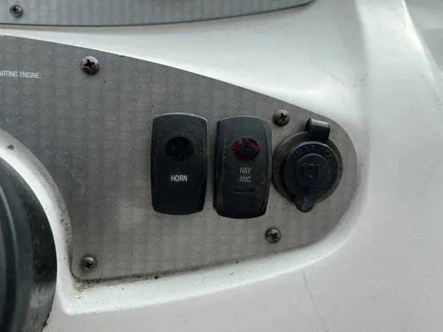 Slide: The Image of Four Winns 190 Horizon 2007 - 12