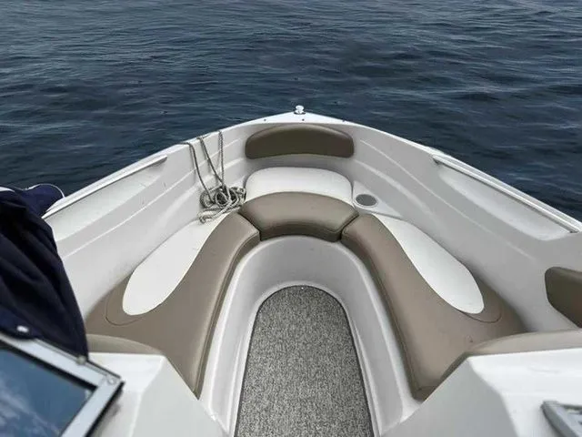 Slide: The Image of Four Winns 190 Horizon 2007 - 3