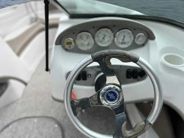 Slide: The Image of Four Winns 190 Horizon 2007 - 5