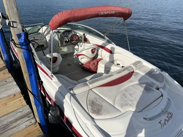 Slide: The Image of Crownline Boats 230 LS 2007 - 4