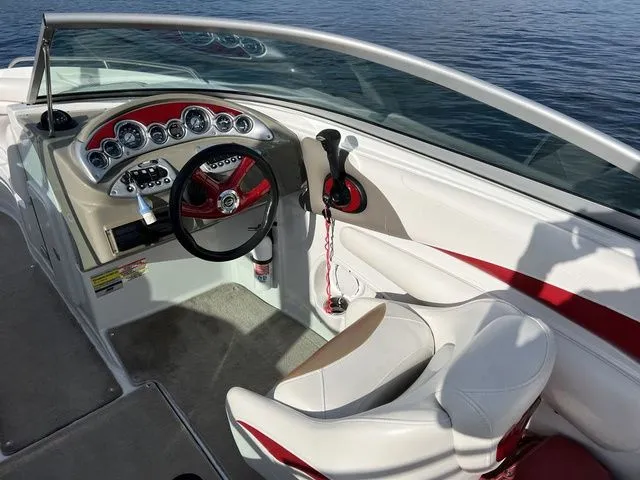 Slide: The Image of Crownline Boats 230 LS 2007 - 8