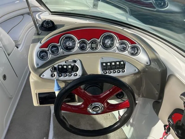 Slide: The Image of Crownline Boats 230 LS 2007 - 9