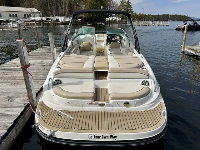 Slide: The Image of Rinker 276 Captiva 2015 - 11