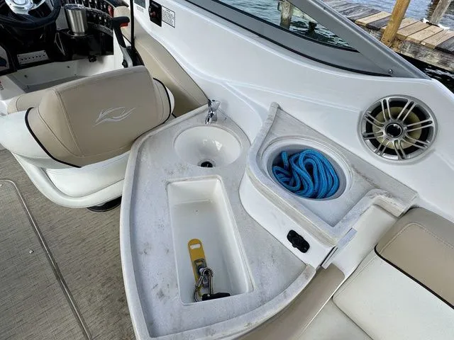 Slide: The Image of Rinker 276 Captiva 2015 - 20