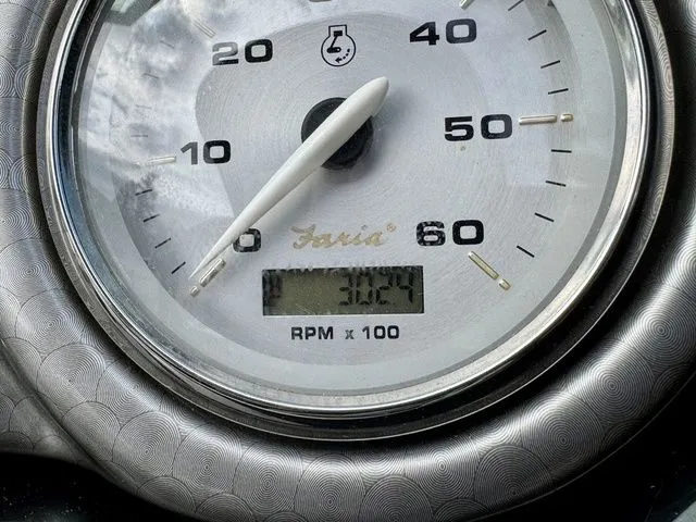 Slide: The Image of Rinker 276 Captiva 2015 - 28