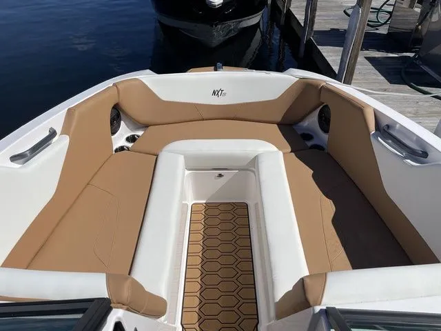 Slide: The Image of MasterCraft NXT24 2024 - 4