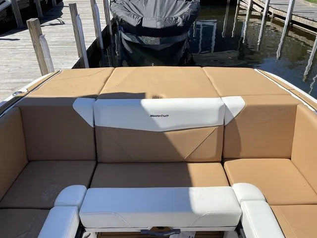 Slide: The Image of MasterCraft NXT24 2024 - 7