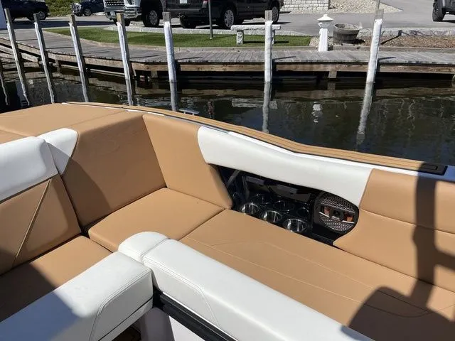 Slide: The Image of MasterCraft NXT24 2024 - 9