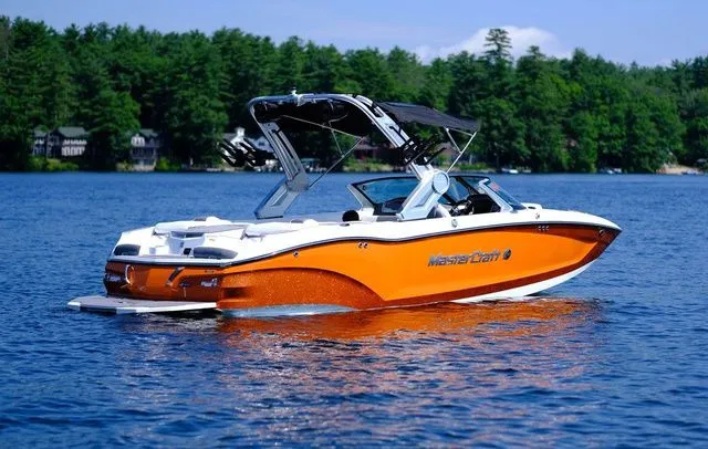 Slide: The Image of MasterCraft X22 2023 - 2