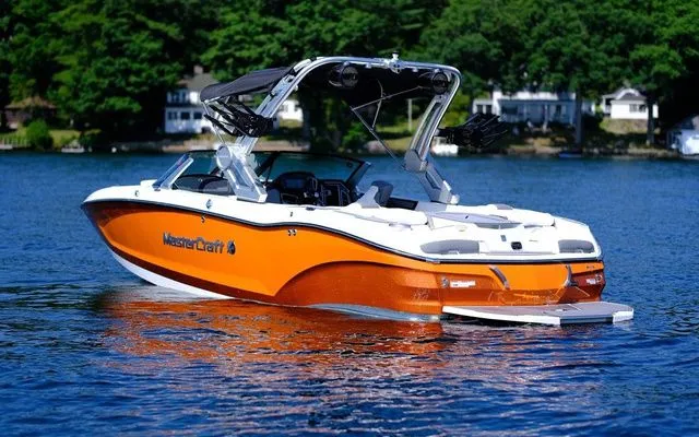 Slide: The Image of MasterCraft X22 2023 - 4